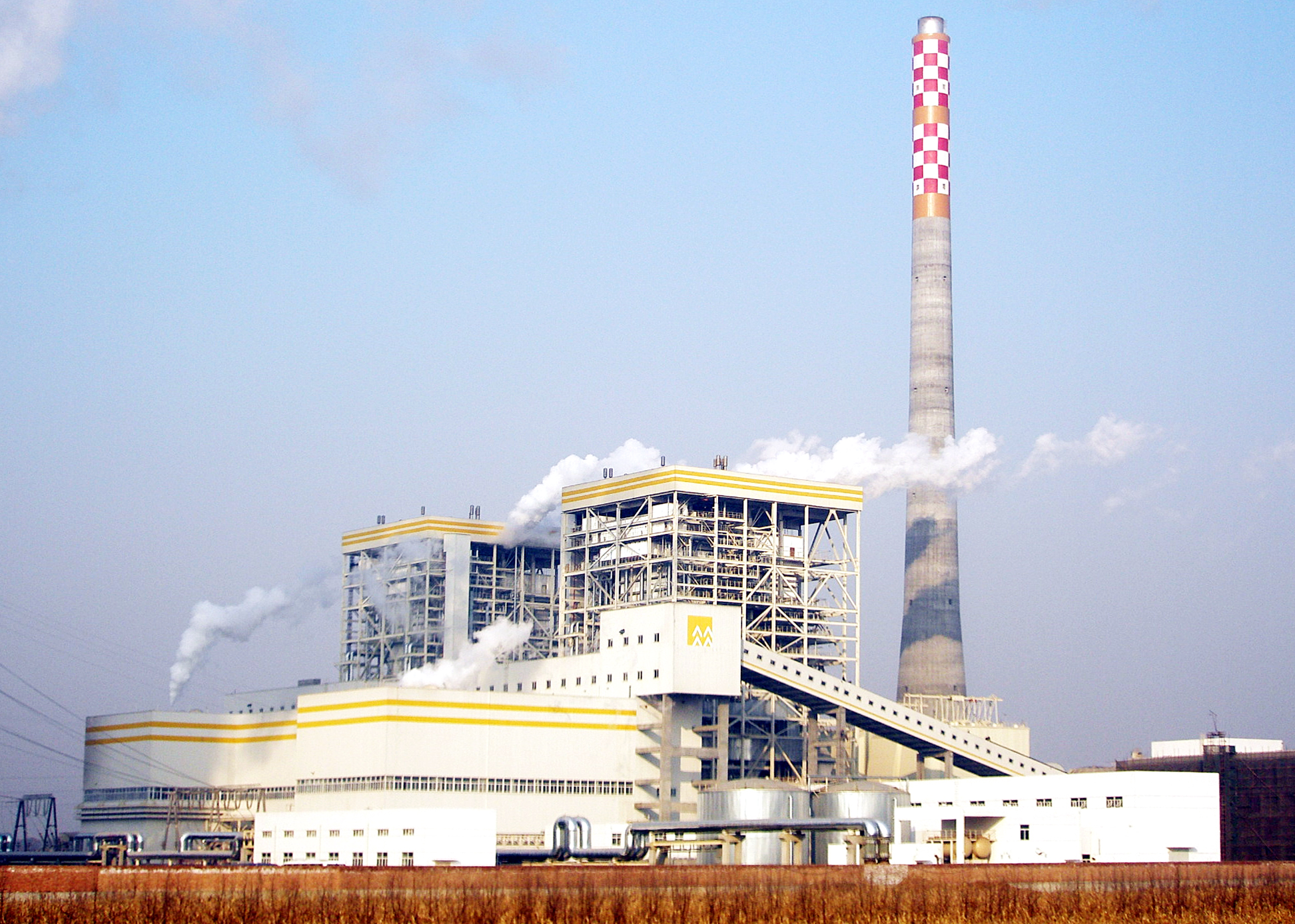 05-河北電建二公司承建的滄洲華潤(rùn)熱電廠2×325MW工程2號(hào)機(jī)組建設(shè)工期僅為13個(gè)月零10天，創(chuàng)同類機(jī)組工程建設(shè)的新記錄.jpg